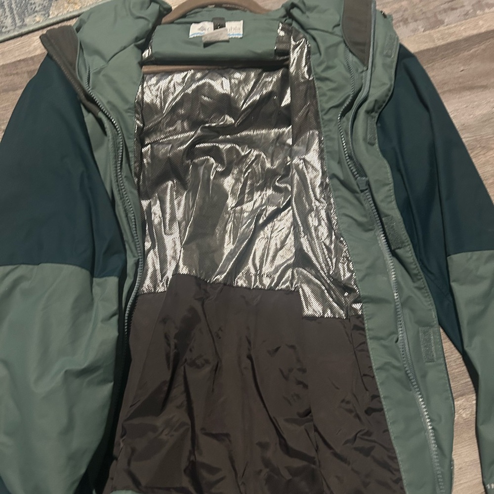 Columbia Green and Black Jacket